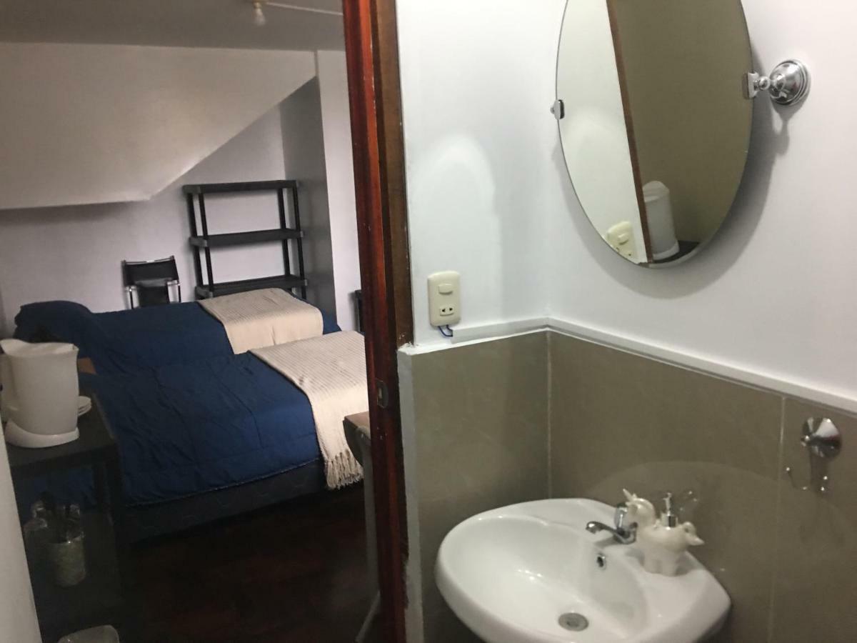 Lima Mini Aparts Monterrico - Cerca Embajada Eeuu Exterior foto